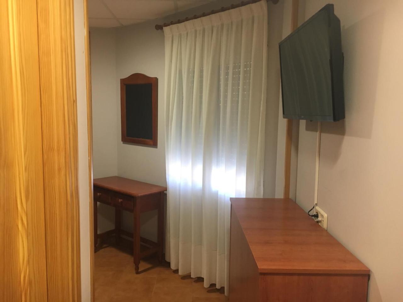 Hostal Imaginatelo Carrascosa del Campo Exteriör bild